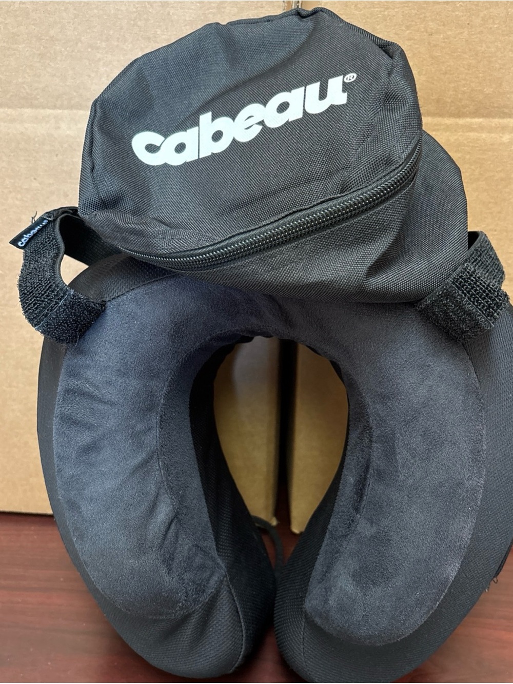 Cabeau Evolution S3 Travel Neck Comfort Pillow Memory Foam Black with Carry Bag
